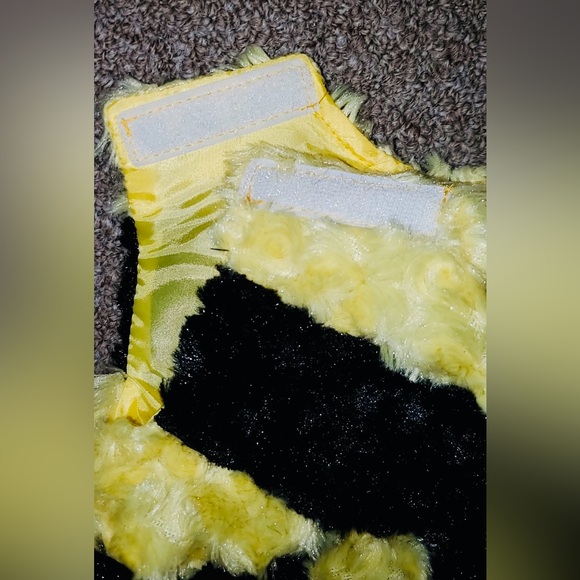 NIP Rubies Bumblebee Baby Plush Costume | Bee Costume | Sz: Infant (1 -2) - Picture 5 of 10